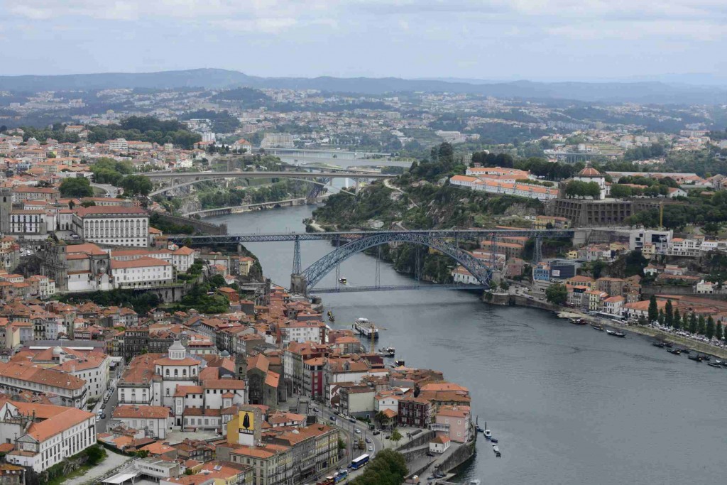 _DSC1017_small_Porto Above